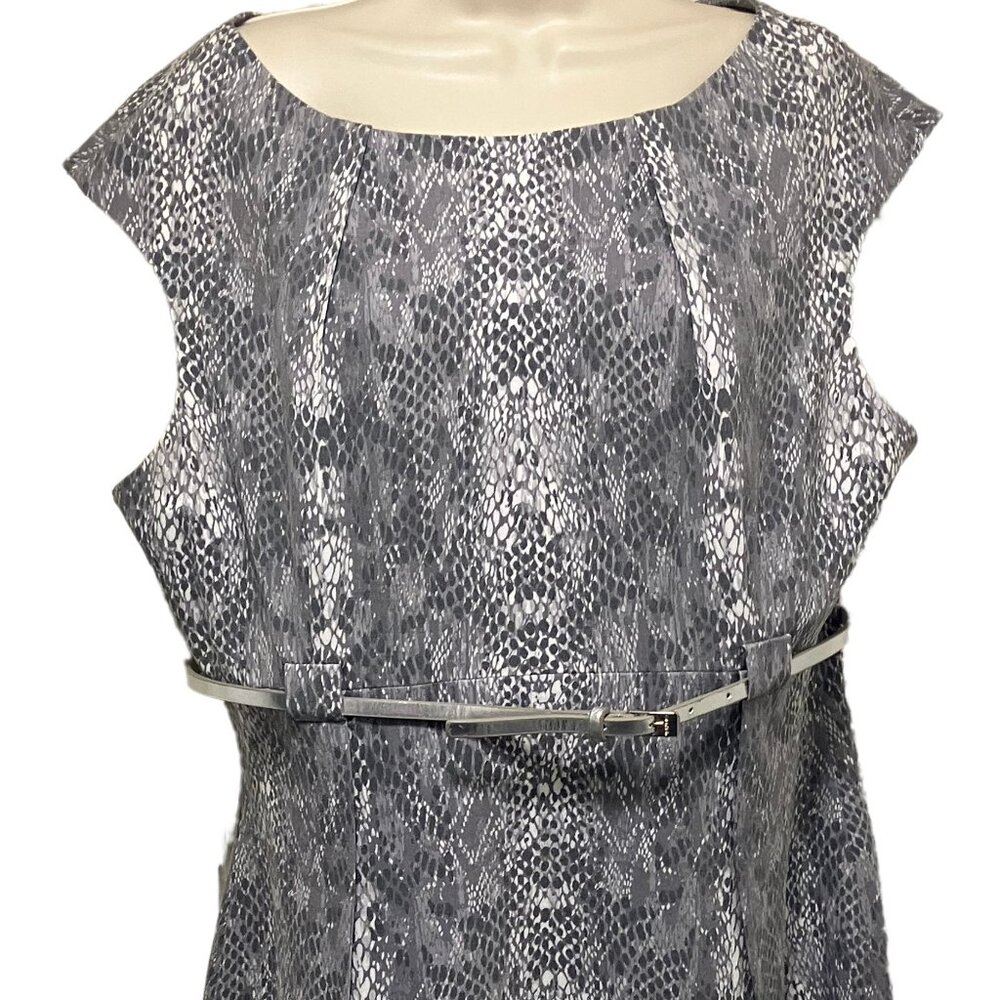 EUC Calvin Klein Snakeskin Patterned Dress Size: 14